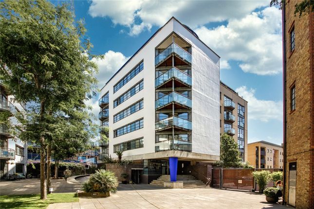 Thumbnail Flat for sale in New Wharf Road, London
