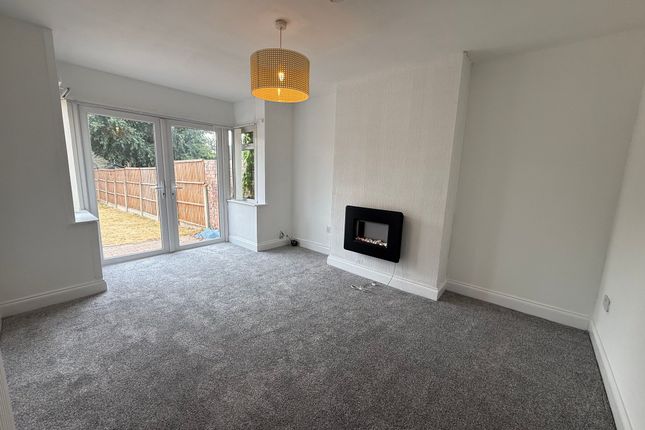 11 Garretts Green Lane, Birmingham photo 3