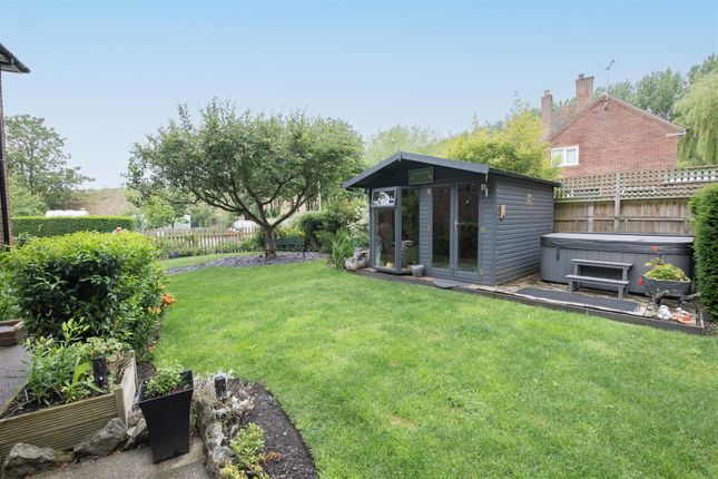 7, Tophill Low, Cranswick photo 5