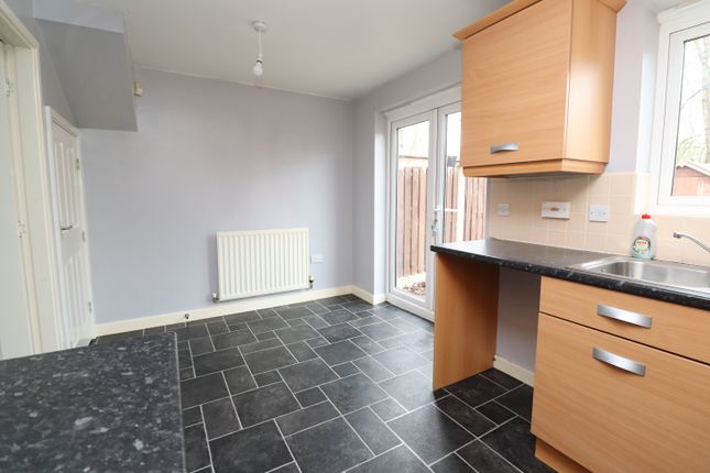 Town house for sale in Kingfisher Drive, Wombwell, Barnsley