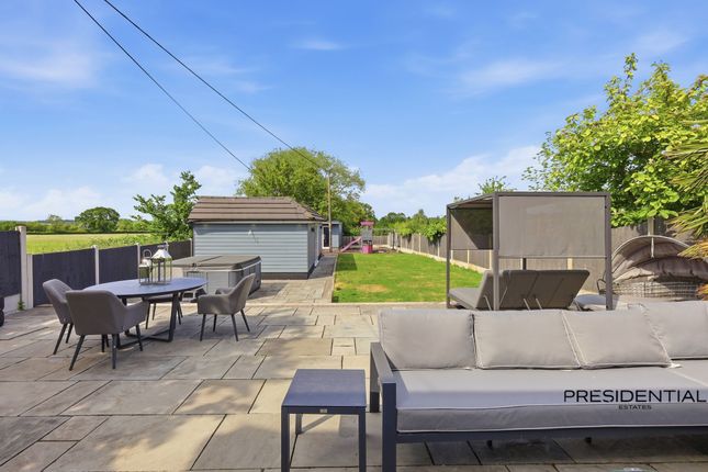 16 King Street, Ongar photo 4