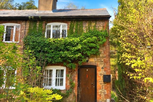 2-bed terraced on 97, Brighton Road, Godalming, £225,000