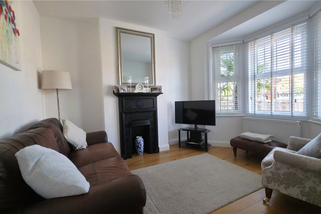 31, Brighton Road, Surrey photo 2