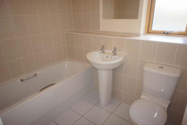 2, Countess Way, Milton Keynes photo 4