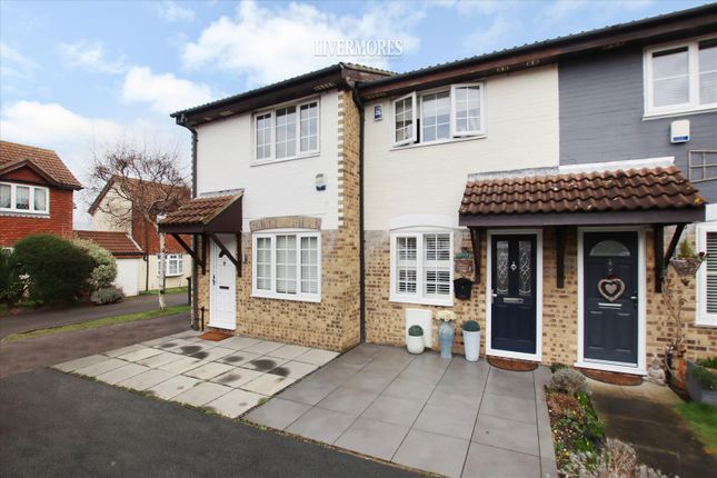 Thumbnail Terraced house for sale in Brewers Field, Wilmington, Dartford