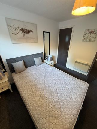 27, Speckled Wood Court, Dundee photo 4