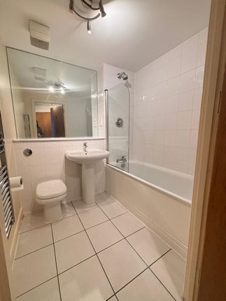 Apt 193, Birmingham photo 4
