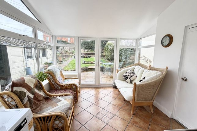 87, Bradham Lane, Exmouth photo 3