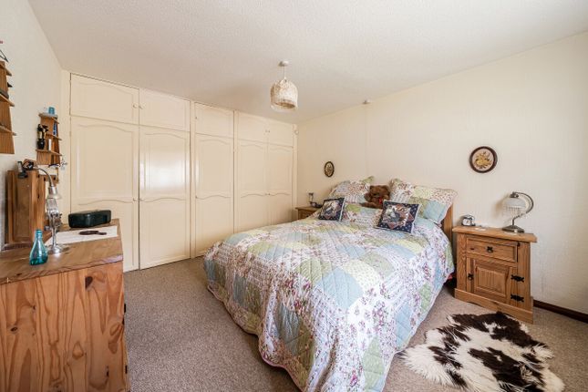44, Sycamore Drive, Powys photo 3