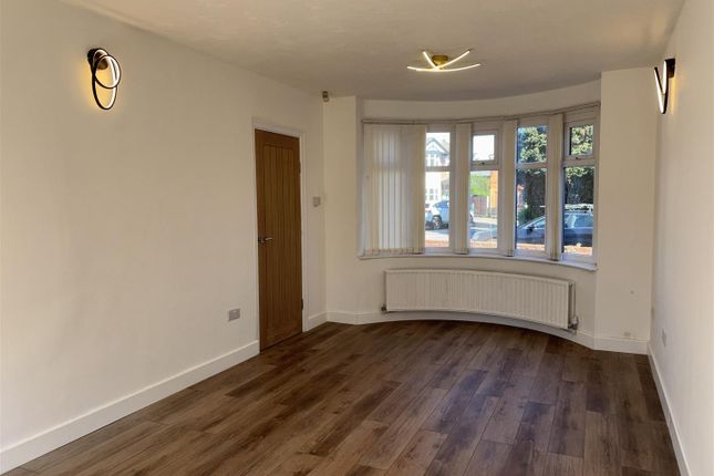 14, Ashbourne Avenue, Cheadle photo 2