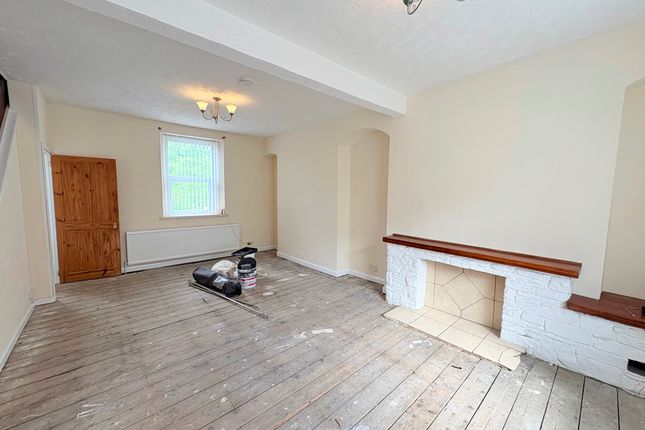 26 King Edward Street, Bridgend photo 4