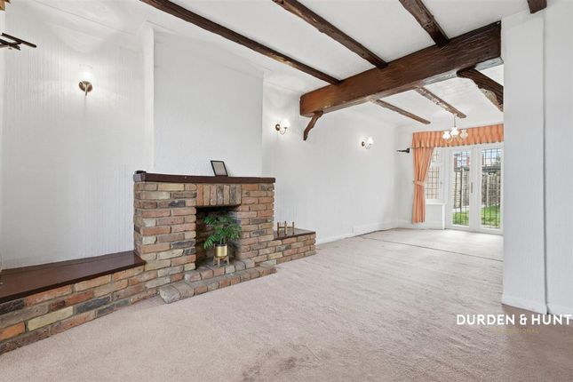 46 Stradbroke Grove, Ilford photo 2