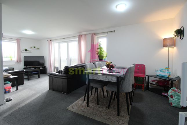 2, Tuscany House, Medici Close, Goodmayes photo 4