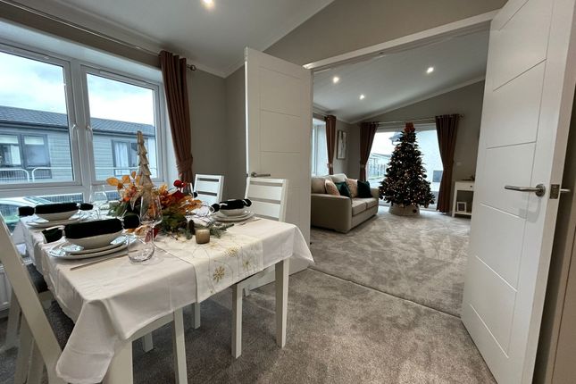 The Image, Sandy Bay, Thorney Bay Road, Canvey Island photo 4
