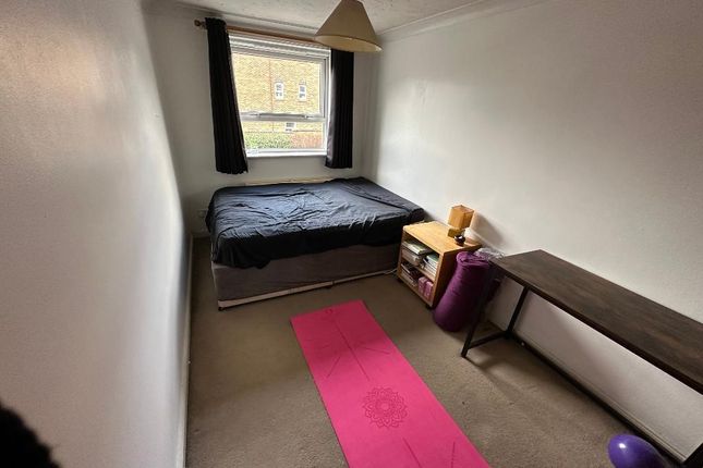Flat for sale in Flat 3, 2 Millennium Drive, Isle Of Dogs, London