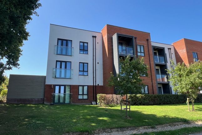 1-bed flat on 1 Brooklands House, Brooklands Road, Bexhill on Sea, £189,950