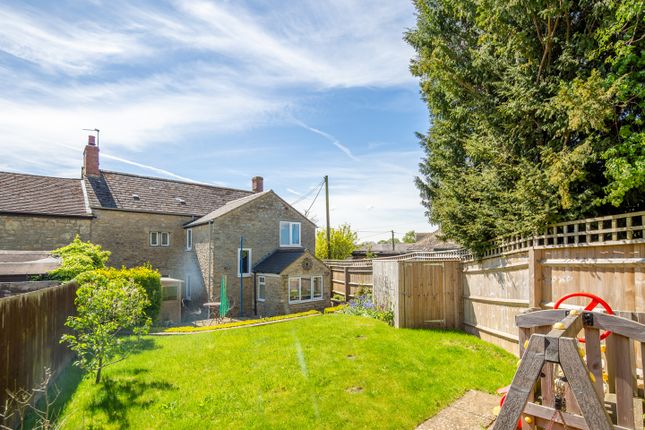 Cottage for sale in Fewcott Road, Fritwell, Bicester