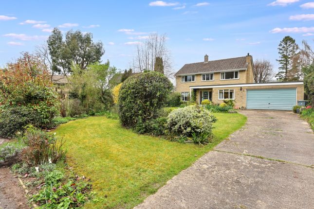 4, The Glebe Standlake, Witney photo 2