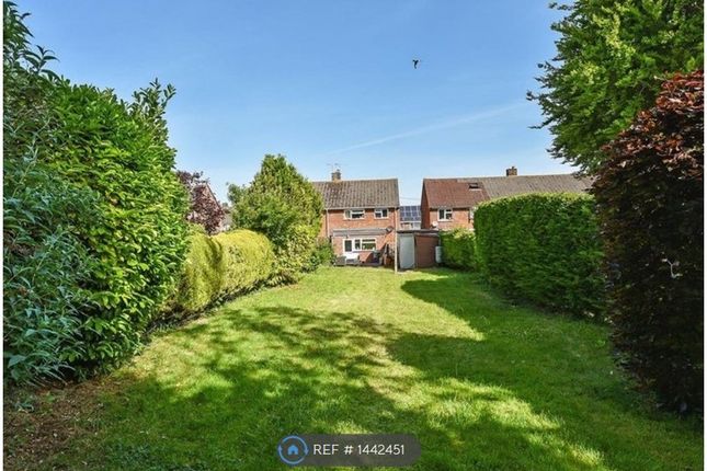 Valencia Way, Andover photo 4