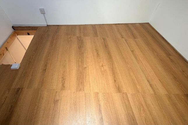 37a Cherry Tree Avenue, DOVER photo 4