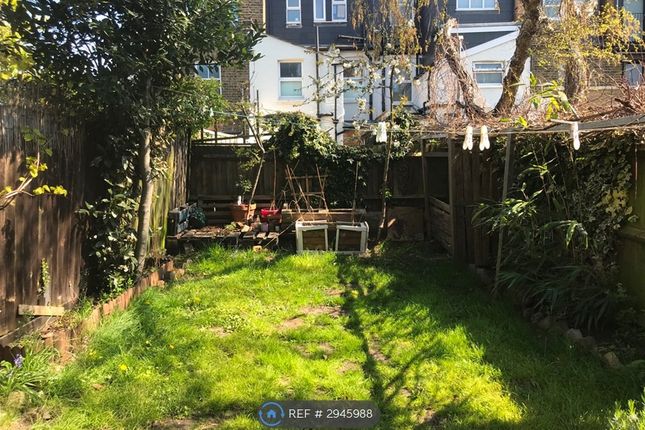 William Road, London photo 5