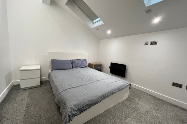Room to rent in Newhall Street, Birmingham