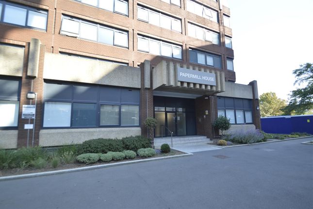 1-bed flat on flat 33 PaperMill House, 363, South street, Romford, £200,000