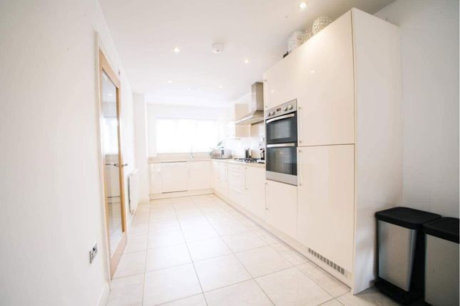 3-bed detached on 34, Dalar Aur, Llandudno Junction, £350,000
