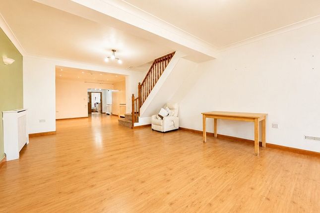 412, Llangyfelach Road, Swansea photo 2