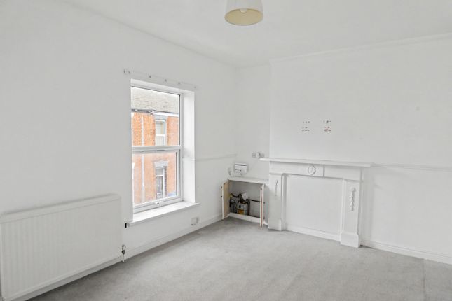 Flat 2, 34 Morpeth Street, Hull photo 2