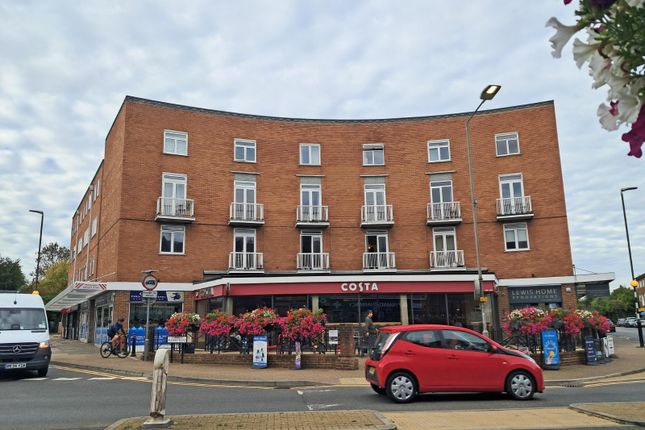 1-bed flat on 25 Cardain House,, Burkes Road, Buckinghamshire, £285,000