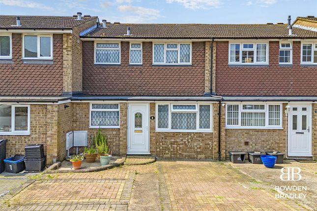 Terraced house for sale in Hannards Way, Ilford