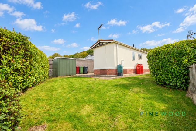56 Brookfield Park, Chesterfield photo 4