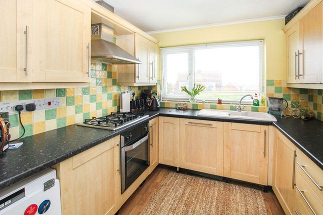 24 Shearwater Avenue, Whitstable photo 4