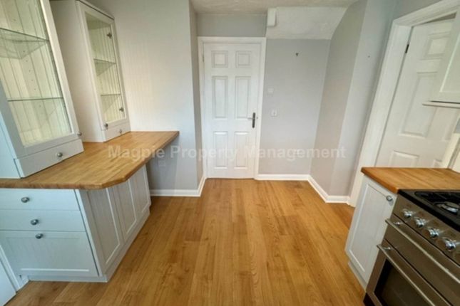 30, Hawkesford Way, St Neots photo 5