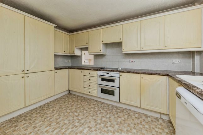 3, Drummond Way, Cheshire photo 3