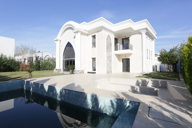 Thumbnail Villa for sale in Altınkale, Döşemealtı, Antalya, Türkiye