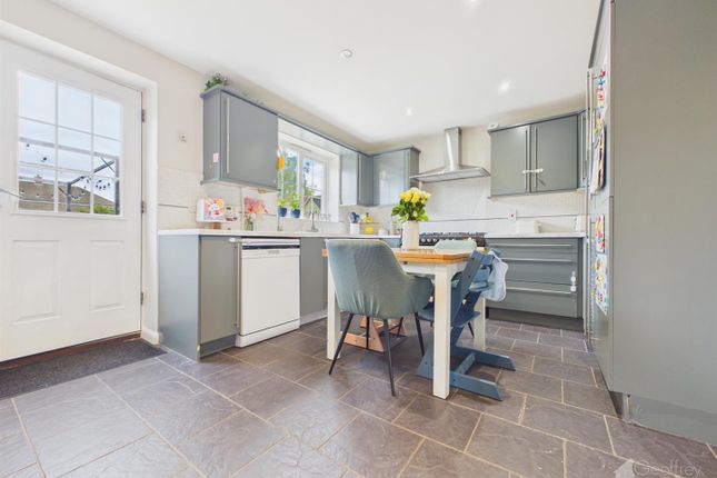 16, Mendip Way, Great Ashby, Stevenage photo 2