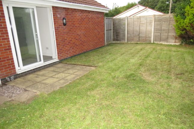 Bungalow to rent in Brookdale Avenue North, Greasby, Wirral