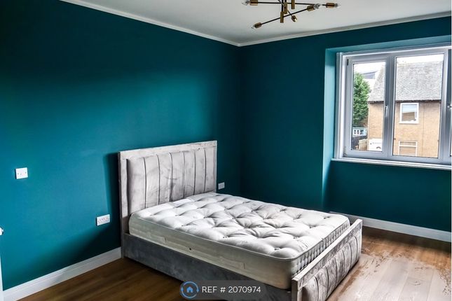 Terraced house to rent in Pilton Avenue, Edinburgh