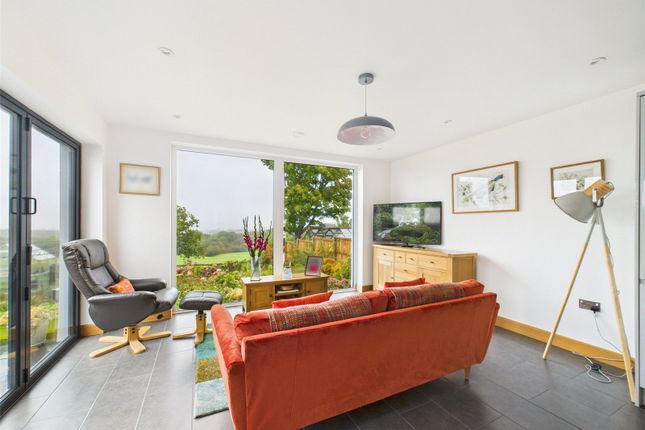 3, Hantona Close, Beaworthy photo 3
