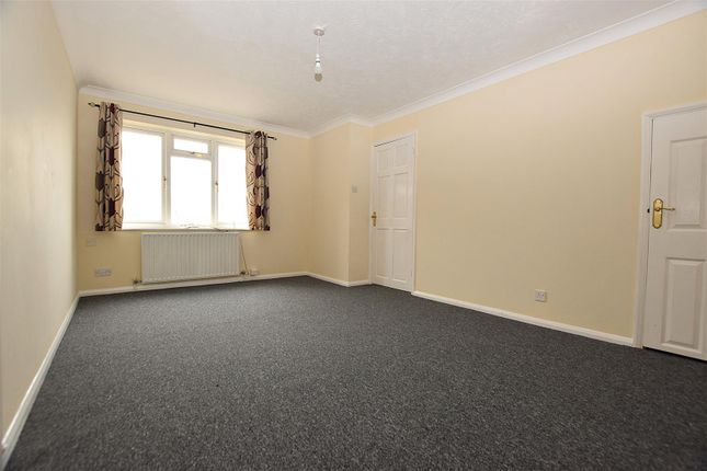 60, Field Way, St. Leonards-On-Sea photo 2