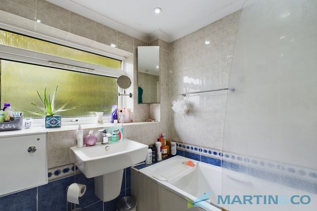 Maisonette for sale in Tulip Tree Close, Tonbridge