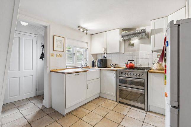 9, Gate Cottages, Chorleywood photo 4