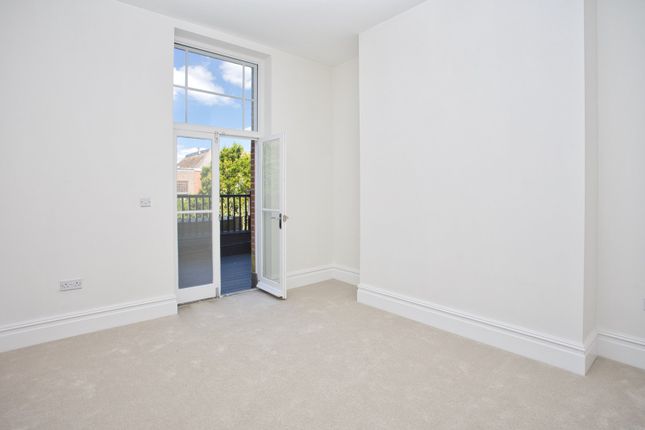 Flat 5, 115, Pleydell Gardens, Kent photo 4