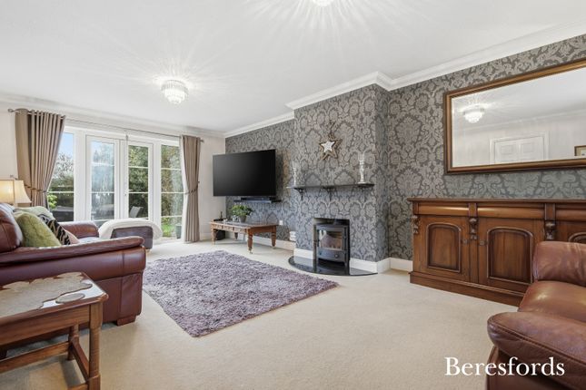 257, Notley Road, Essex photo 2