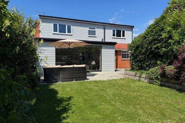 28 Henty Close, Arundel photo 2