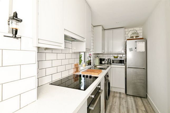7, St. Pauls Avenue, Faversham photo 4