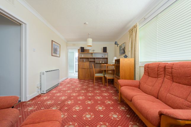 10, Touch Wards, Dunfermline photo 4