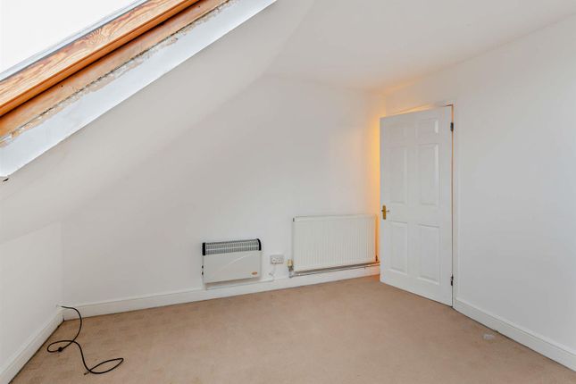 Flat for sale in Alcester Road, Studley